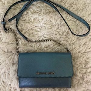 Michael Kors essential handbag